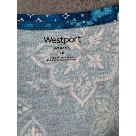 Westport Woman 2X Blue V-Neck Floral Print Short Sleeve Top Rayon/Spandex Blend - Picture 3 of 7